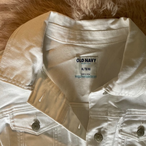 White denim jacket - Picture 2 of 3